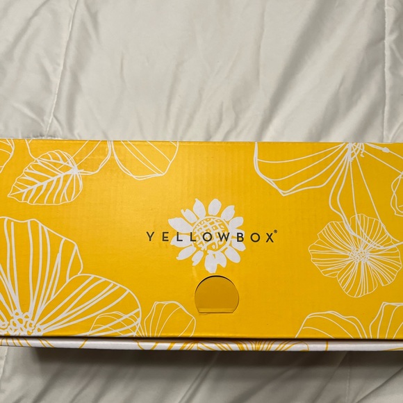 Yellowbox Slides - Picture 1 of 4